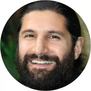 Kayvan Novak