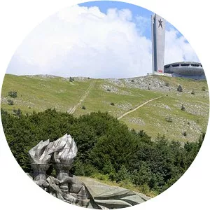 Kazanluk (Kazanlık)