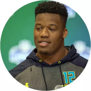 Keionta Davis - American football player