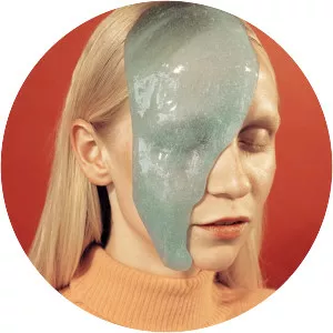 Kelia Anne MacCluskey - Musical artist