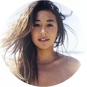 Kelia Moniz - Surfer