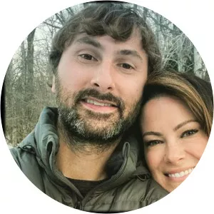 Kelli Cashiola - Singer ‧ Dave Haywood's wife