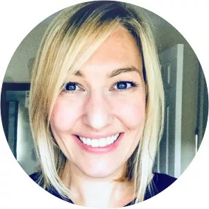 Kelly Cates - Presenter