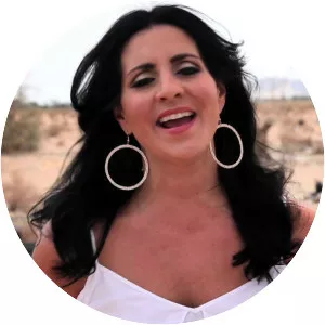 Kelly Derrickson - Musical artist