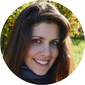 Kelly Frayne - Dynamo's wife