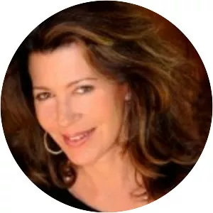 Kelly Howell - Musical artist