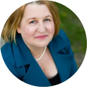 Kelly McClymer - Author