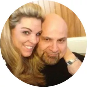 Kelly Nuzzi - Olivia Nuzzi's mother