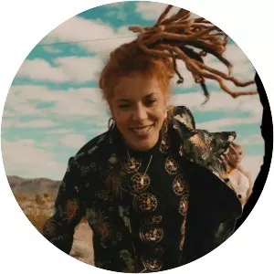 Kelow Latesha - Musical artist