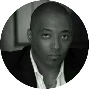 Kelvin Gomillion - Chanté Moore's brother