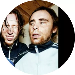 Kemmuru - Musical group