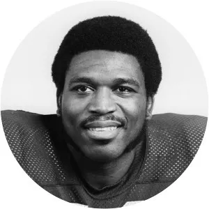 Ken Ellis - American football player