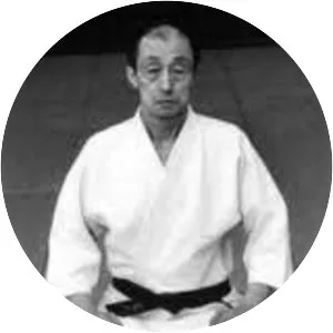 Kenji Tomiki