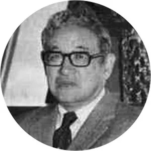 Kenjiro Shoda - Japanese mathematician