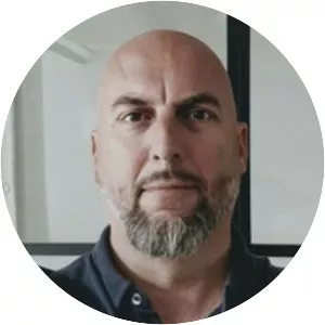 Kenn MacRae - Film director