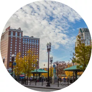 Kennedy Plaza - 