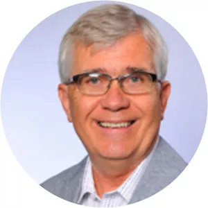 Kenneth R Poeppelmeier