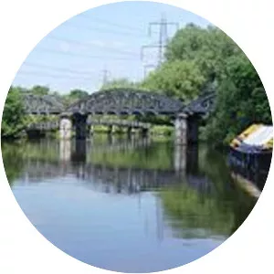 Kennington Railway Bridge - Tied-arch bridge