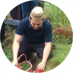 Kenward Athar Indrabekti