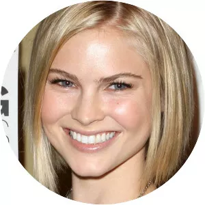 Kenzie Dalton - Actress