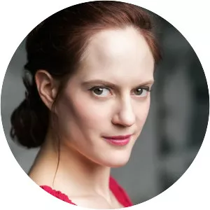 Kerry Rousell - Actress