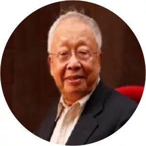 Kerson Huang