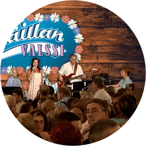 Kesäillan valssiSince 2011 - TV program