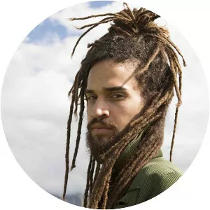 Keznamdi - Musical artist