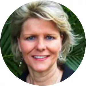 KG MacGregor - Author