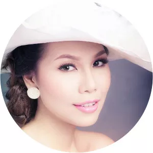 Khanh Ngoc - Singer