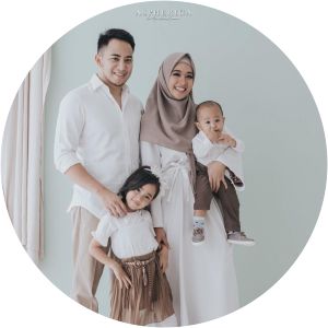 Khanza Aliyah Riphat - Poppy Bunga's daughter