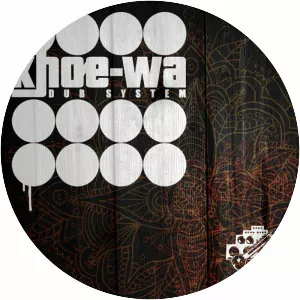 Khoe Wa - Musical group