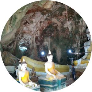Khuha Sawan Cave Mueang Phatthalung District