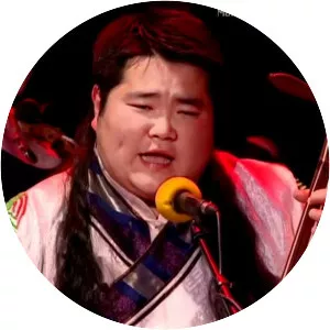 Khusugtun - Musical group