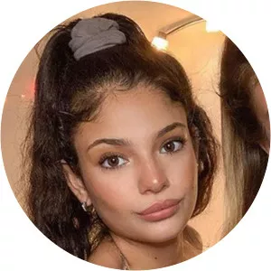 Kiara Laos photograph