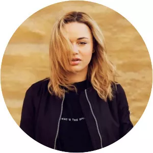 Kiara Nelson - Singer