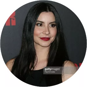 Kiira Arai - Actress