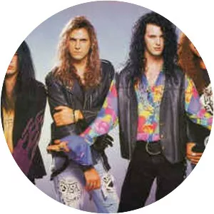 Kik Tracee - Rock band