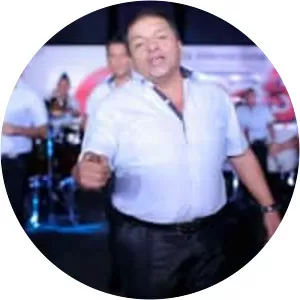 Kike Farro - Musician