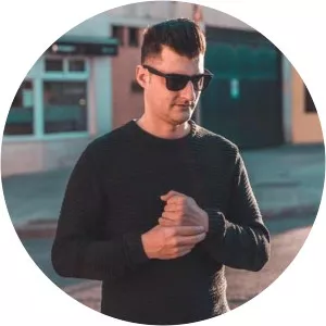 Kike Puentes - Musical artist