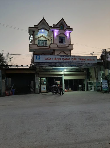 Kim Dong gas station