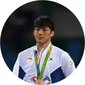 Kim Hyeon-woo - Wrestler