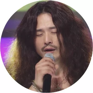 Kim Jun Hwi - Singer