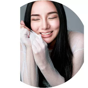 Kim Lim - Singaporean sculptor