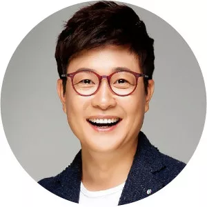 Kim Min-gook photograph