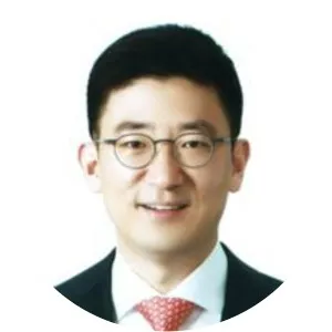 Kim Seyeon - Politician