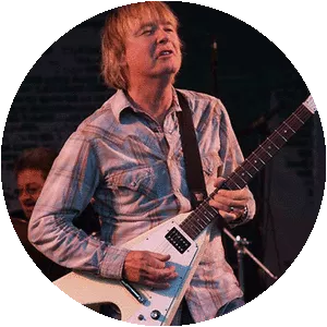 Kim Simmonds - Guitarist