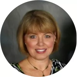 Kim Summers - Politician