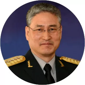 Kim Yong-woo