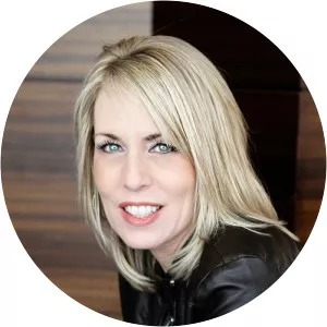 Kimberly Derting - Author